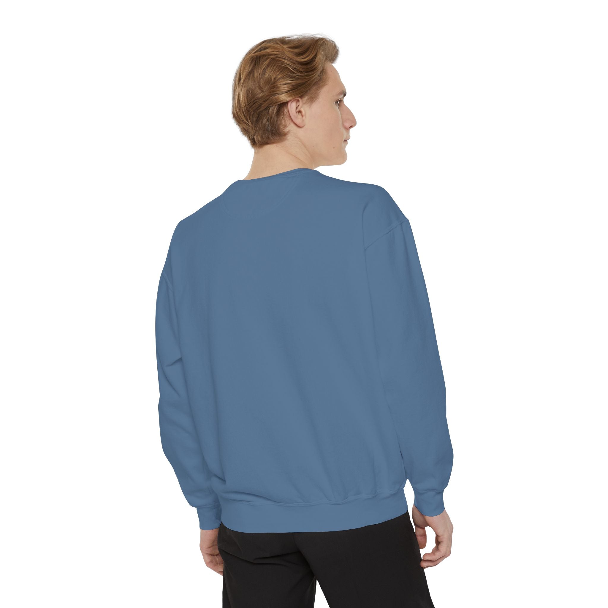 🌀 Unisex Garment-Dyed Sweatshirt – Laidback Luxe by ZECS - Zecs shopping