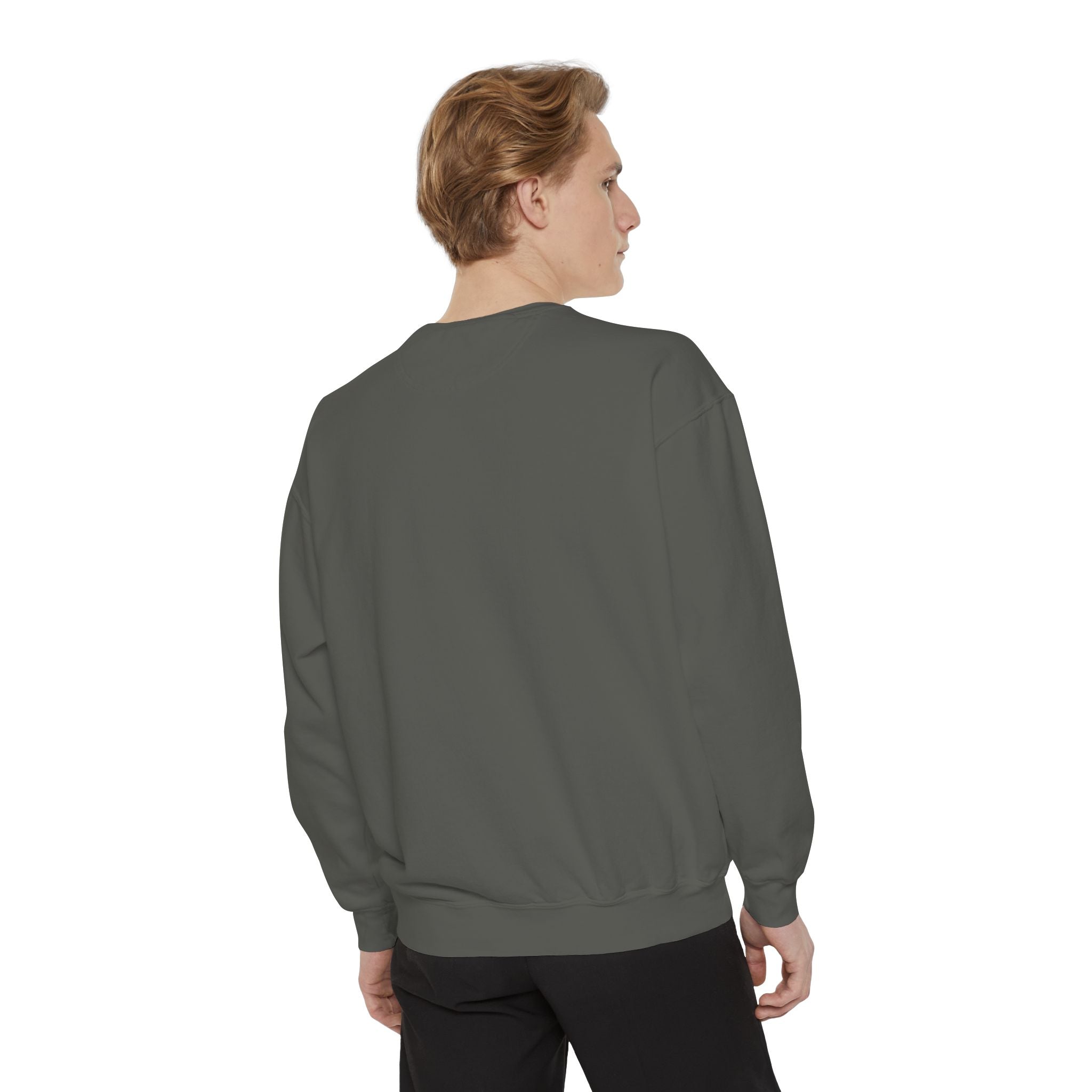 🌀 Unisex Garment-Dyed Sweatshirt – Laidback Luxe by ZECS - Zecs shopping
