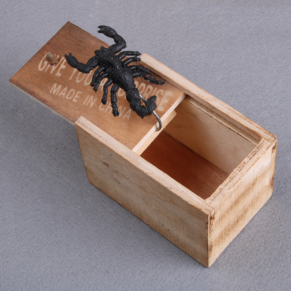 Surprise Prank Spider Box – The Ultimate Jump Scare Gift for Fun-Lovers - Zecs shopping