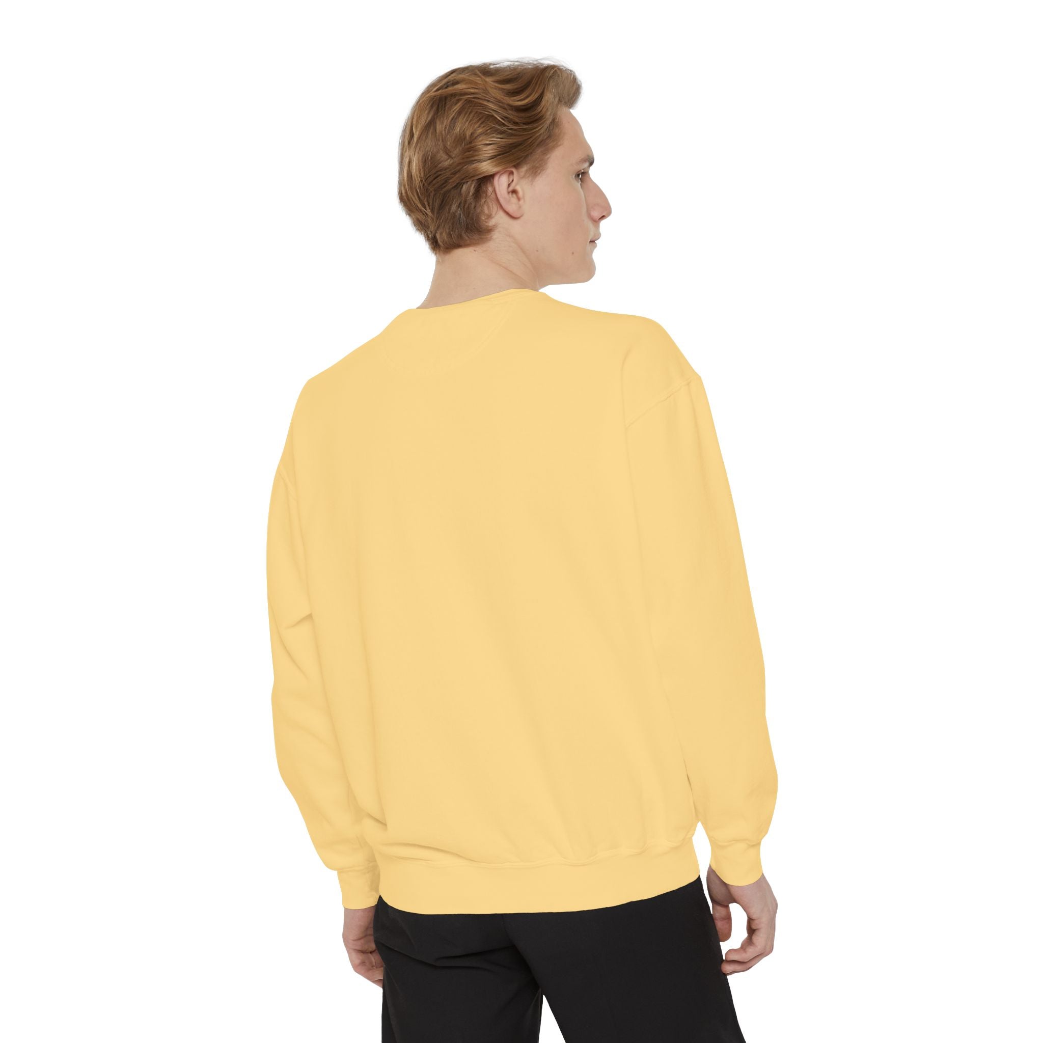 🌀 Unisex Garment-Dyed Sweatshirt – Laidback Luxe by ZECS - Zecs shopping