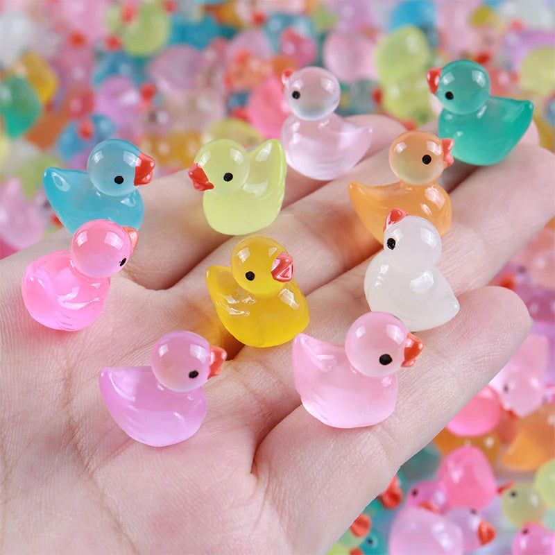 20/50PCS Miniature Resin Ducks Mini Duck Figures Glow In the Dark Landscape Ornaments For Doll Houses Aquarium Garden - Zecs shopping