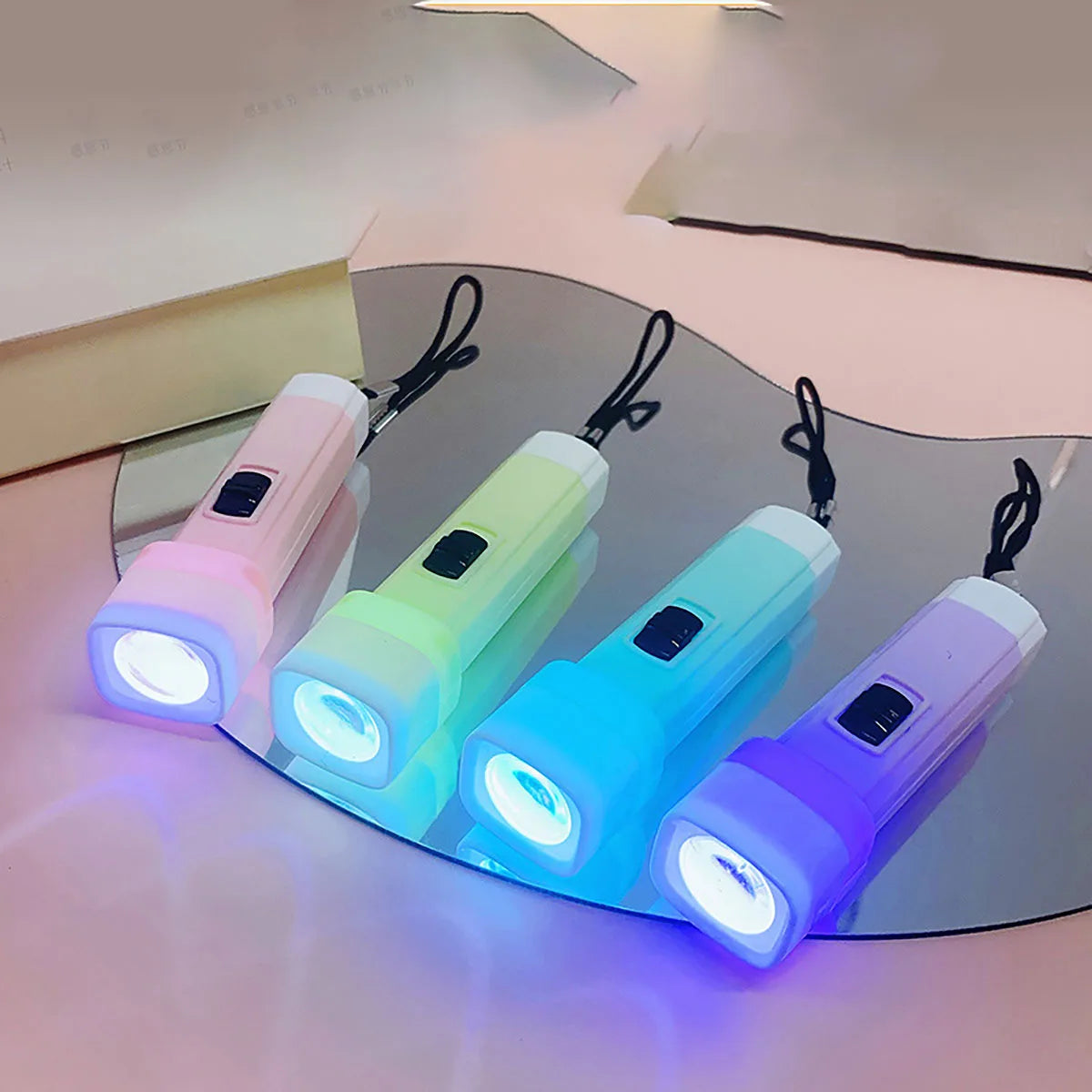 12/24 Pcs LED Mini Flashlight Kids Birthday Party Wedding Party Guest Gift Halloween Christmas Carnival Party Favor Decoration - Zecs shopping