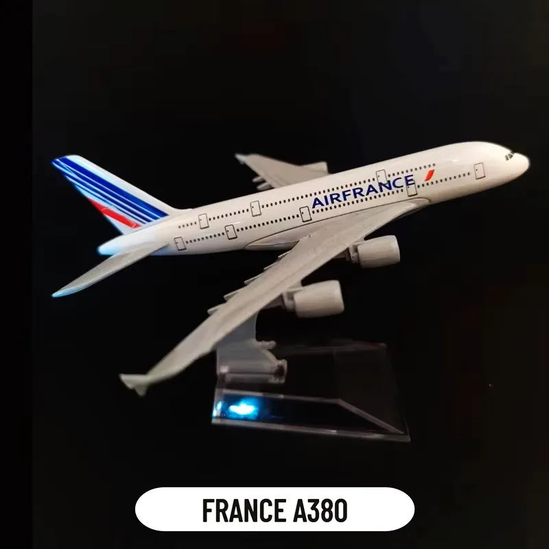 Emirates Airlines A & B Diecast Planes Collectible Aircraft Model Toys for Kids