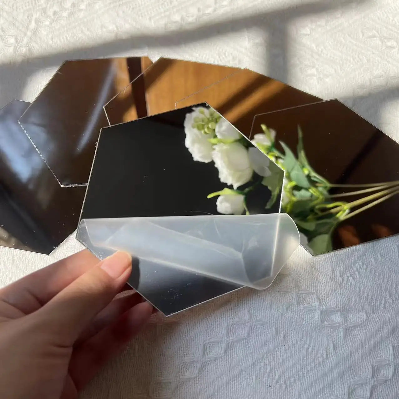 6/12pcs 3D Hexagon Mirror Wall Sticker Rose Gold DIY TV Background Living Room Stickers Wall Decor Bedroom Bathroom Home Decor - Zecs shopping